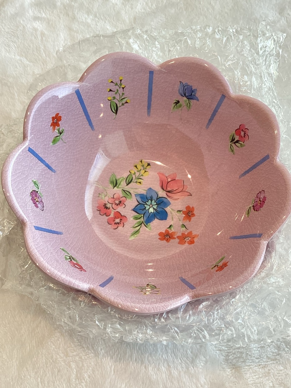 Anthropologie Annette Melamine Bowls Scalloped Lilac Ice Floral Set of 4 Small - Picture 6 of 8